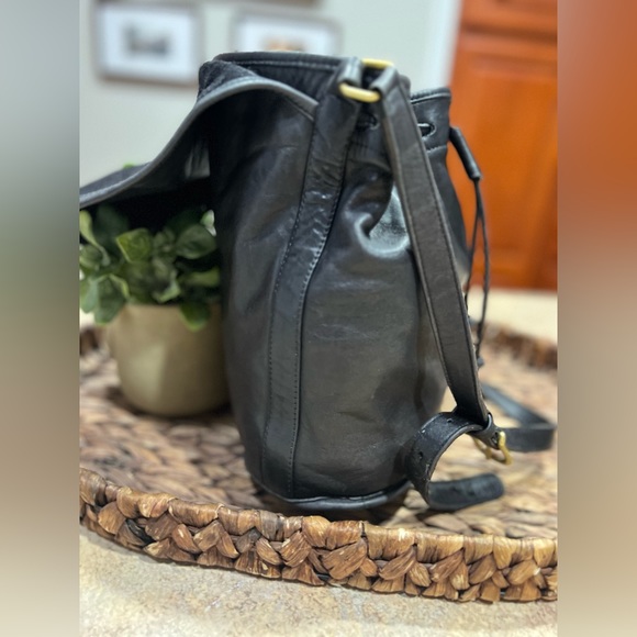 AUTHENTIC Vintage Coach Black Leather Drawstring Shoulder Pouch - 4025 - Picture 3 of 10